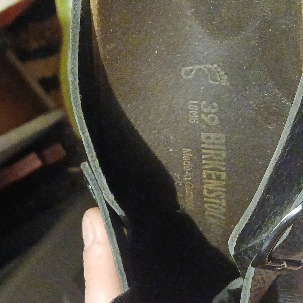Womens Black Leather Clogs - Picture 4 of 4